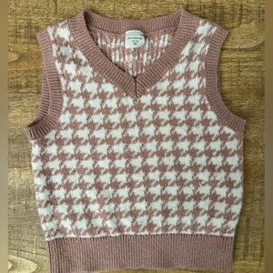Abercrombie Kids Pink and White V-Neck Sweater Vest-Size 11/12